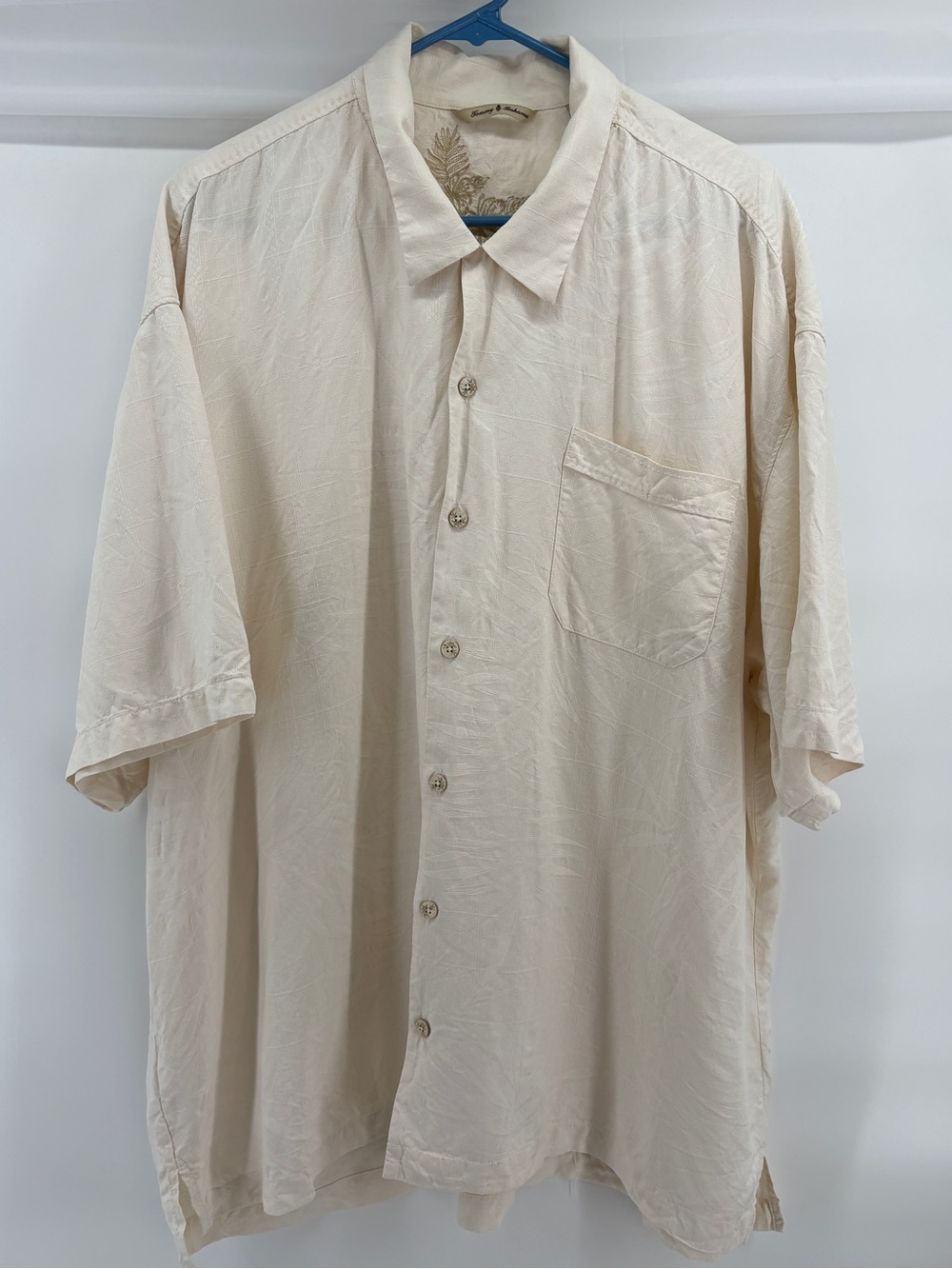 Tommy Bahama 100% Silk Hawaiian Camp Shirt Men’s XXL Beige Floral Pocket